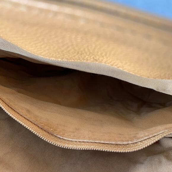 CHANEL Vintage GST Caviar Grand Shopping Tote Beige Gold Quilted Leather Handbag - Picture 10 of 16